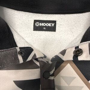 Hooey Triangular Pattern Shirt - Black and Tan